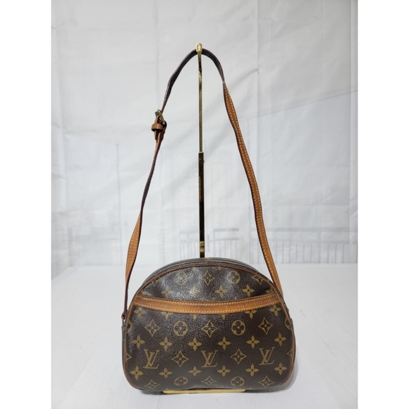 Louis Vuitton Monogram Blois Crossbody Bag Brown - Picture 6 of 15